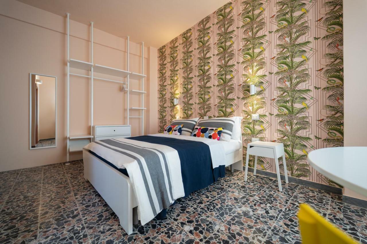 Budget Rooms Carbonazzi 17 Cagliari Exterior photo