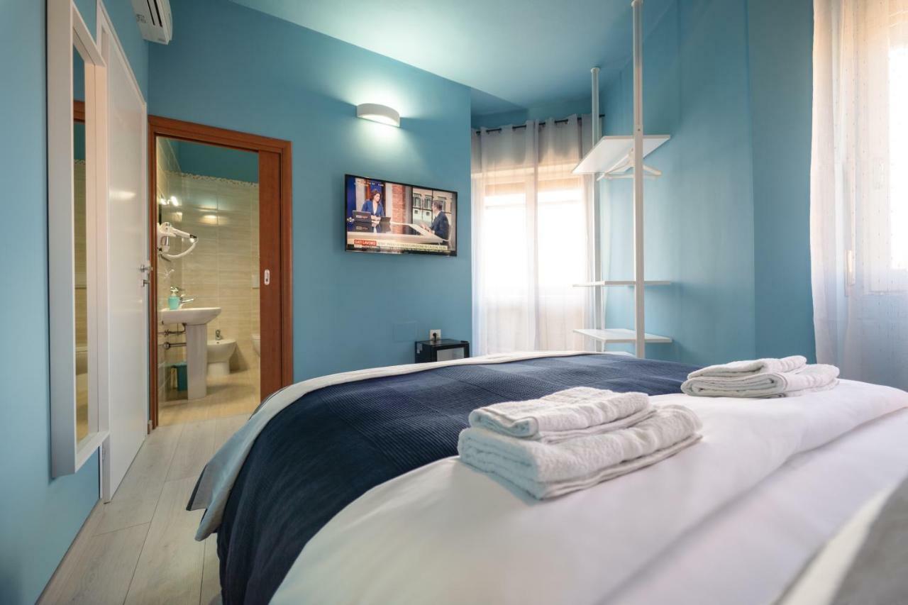 Budget Rooms Carbonazzi 17 Cagliari Exterior photo