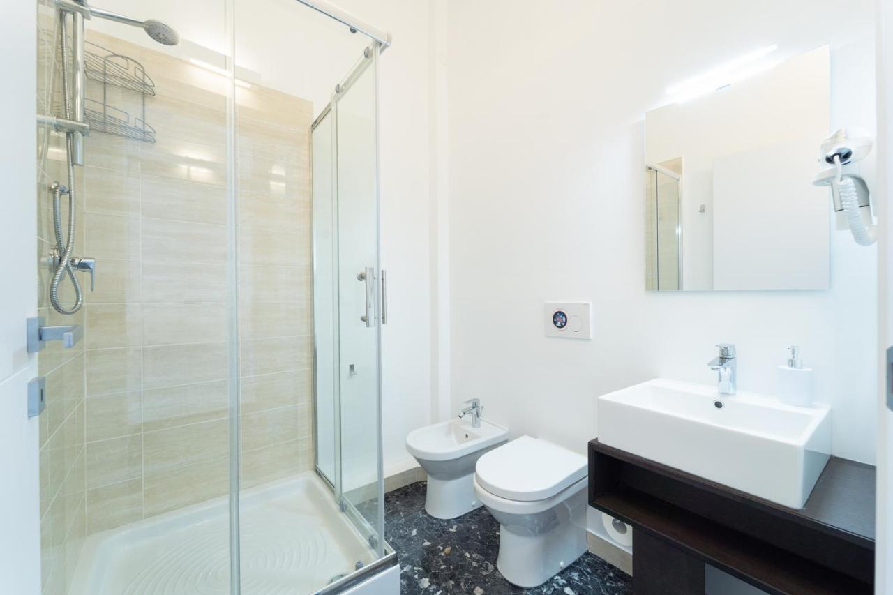 Budget Rooms Carbonazzi 17 Cagliari Exterior photo