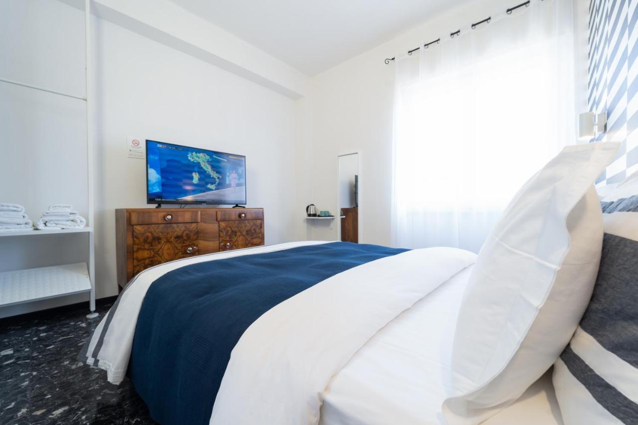 Budget Rooms Carbonazzi 17 Cagliari Exterior photo